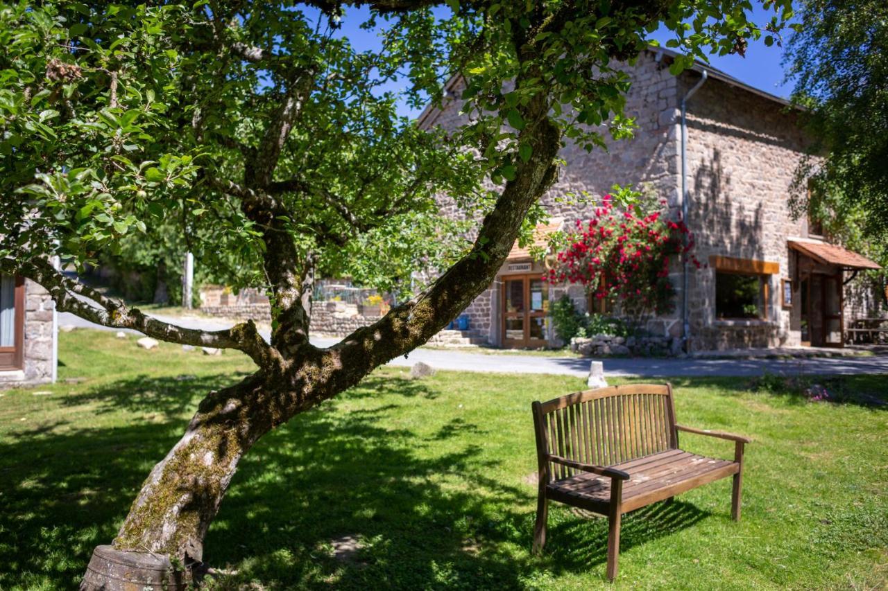 Bed and Breakfast Les Soleils Mérinchal Esterno foto